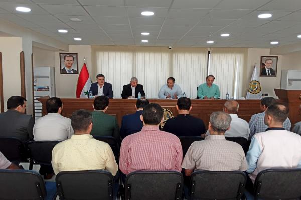 In the presence of Engineer Mohammad Maan Zain Al-Abidin Jathba, Minister of Industry and Eng. Faris Al-Shihabi, Chairman of Aleppo Chamber of Industry, held a meeting today at the headquarters of the Chamber of Industry.