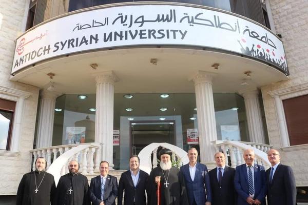 The Governor of Damascus countryside visited Eng. Ala'a Munir Ibrahim and the President of Damascus Chamber of Industry # Dr. Samer Al-Debs this evening Syrian Antioch University